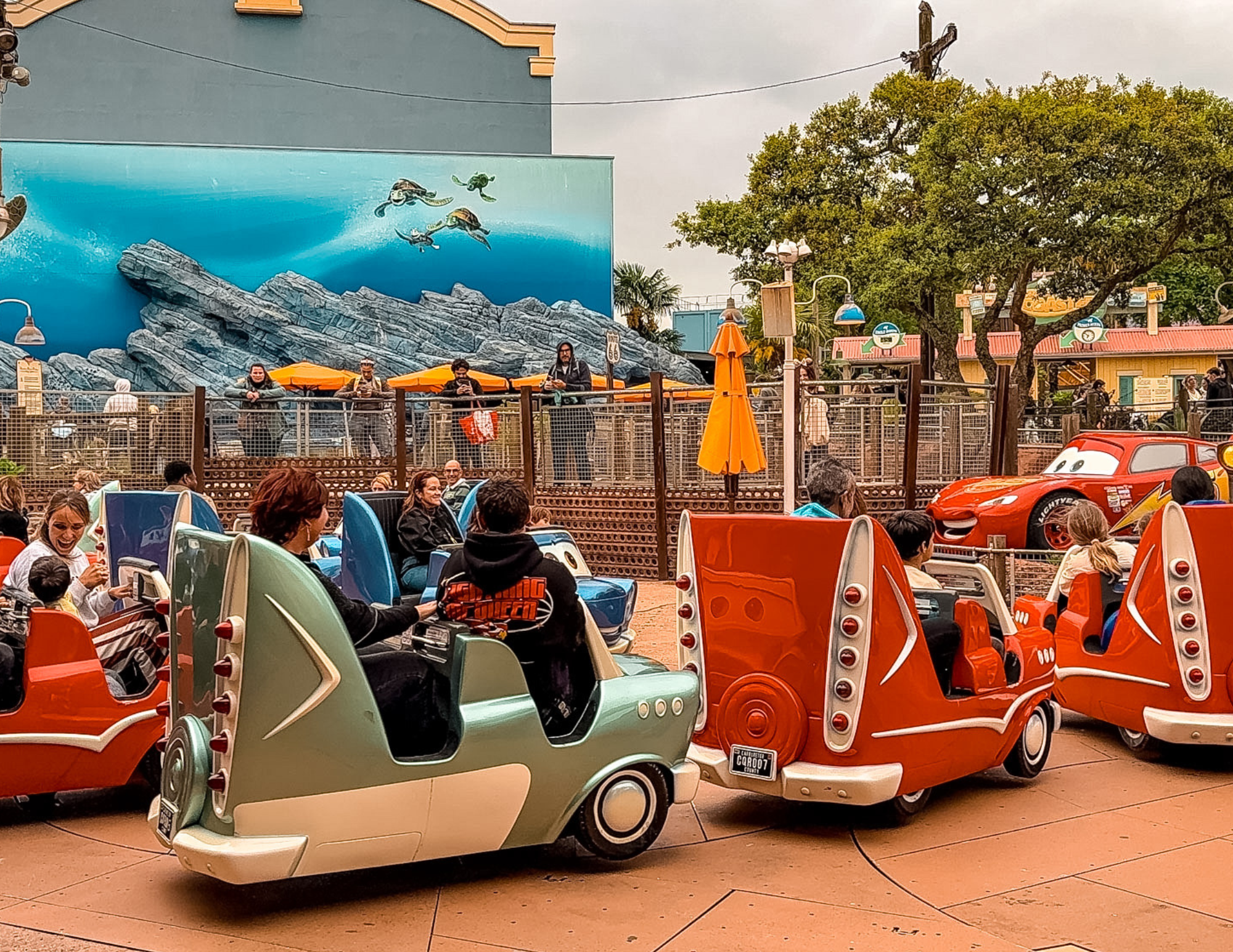 Disneyland Paris Guide (6).png